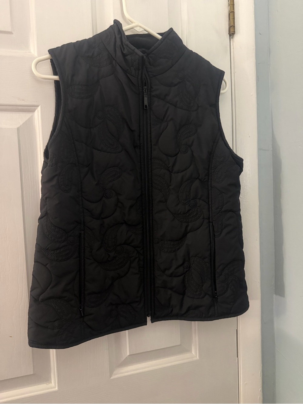 Pendleton Black Paisley Quilted Fleece-Lined Vest Women’s M